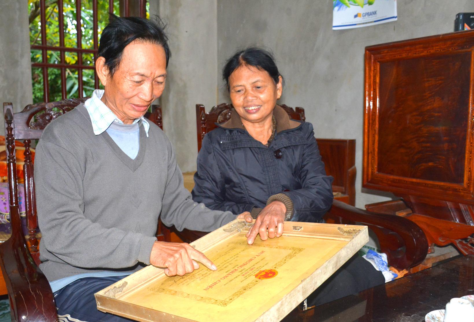 Bài 2: Sớm tháo gỡ những khó khăn, bất cập
